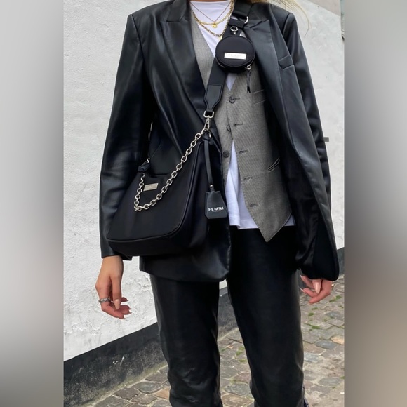 FEMNI LONDON NYLON MULTI POUCH CROSSBODY - LARGE - Picture 5 of 6